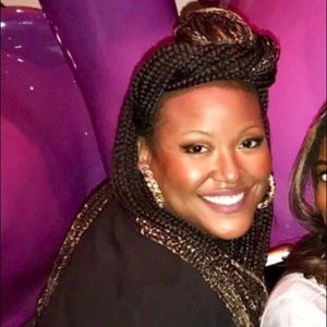 Meet your Posher, Tiffany